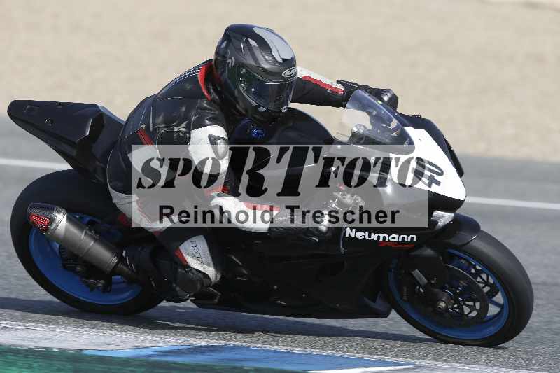 /Archiv-2024/01 26.-28.01.2024 Moto Center Thun Jerez/Gruppe gruen-green/40